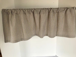 Volant marineblau und cremeweiß Inlett Fenster Behandlung maßgeschneidert Bauernhaus Dekor - Bild 1 von 3
