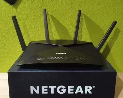 Netgear Nighthawk X10 R9000 63 Smart WLAN-Router VPN Switch DMZ mit OVP  *TOP* - Bild 1 von 4