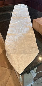 Máscara de corredor de mesa 72 x 12 pulgadas con estampado de desplazamiento beige crema borla vintage - Imagen 1 de 16