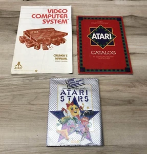 Folletos de catálogo de cartuchos de videojuegos y manuales del propietario ATARI 2600 de colección - Imagen 1 de 4