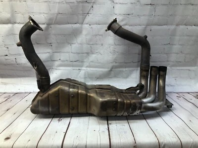 SILENCIADOR TUBO ESCAPE CENTRAL APRILIA FUTURA RST1000 2001-2003,2004 AP8119656 Foto 1 de 3