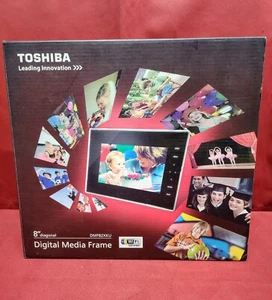 Toshiba 8" Digital Media Frame Also Music & Home Videos - Picture 1 of 5