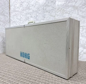 Raro KORG Sintetizador Polysix PS-6 Estuche Rígido Japón | Dimensiones: 103cm 42cm 17cm - Imagen 1 de 17