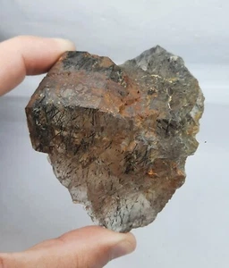 Riebeckite included Quartz crystal from Zagi Mountains Pakistan. - Picture 1 of 14