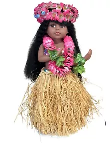 Vintage Hawaiian Luau Doll - Picture 1 of 3