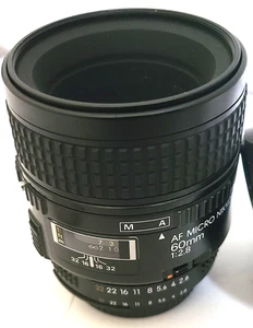 Nikon AF Micro-NIKKOR Objektiv 60 mm f/2,8 Nr. 250543 sehr guter Zustand - Bild 1 von 7