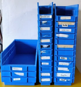 27x AKRO-MILS Teile Regalbehälter 6", 3,75", 2,375" breit 11-5/8" tief 4" hoch blau - Bild 1 von 5