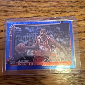 2025 Topps Flagship Allen Iverson #253 SP Blue Foil Sandglitter - Picture 1 of 9