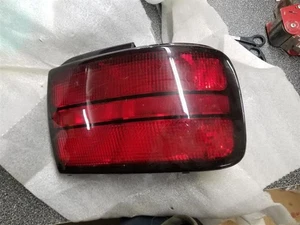 Passenger Right Tail Light Fits 92-98 ACHIEVA 134765 - Picture 1 of 3