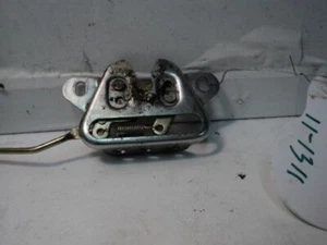 85 86 87 88 89  TOYOTA MR2 TRUNK LATCH  -B60 104139 - Picture 1 of 3