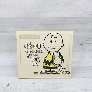 2009 Hallmark Peanuts Ein Freund jemand, den Sie an die Wand lehnen können Schreibtisch Schild 1PAJ3212 - Bild 1 von 4