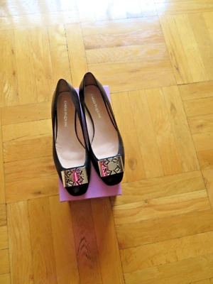 Un par de zapatos Carlo Pazolini, talla 38,5 Foto 1 de 4