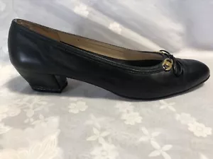 Salvatore Ferragamo Boutique Italien schwarze Lederabsätze Pumps Schuhe 8,5 AA - Bild 1 von 8