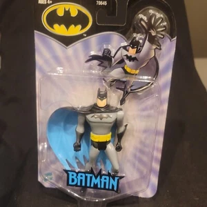 2001 Hasbro Toys Batman Action Figure DC Comics 70645 - Picture 1 of 2