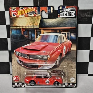 Hot Wheels Premium Boulevard '70 Rover P6 Group 2 HCR00 2022 Red new car 1/64 - Picture 1 of 9