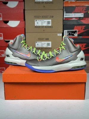 Size 9.5M- Nike KD 5 Splatter - Brand New - Ships Same Day - Image 1 of 4