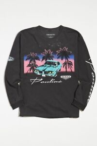 NWT Urban Outfitters Pontiac ‘90s Beach Sunset Long Sleeve Tee Shirt Retro  M$39