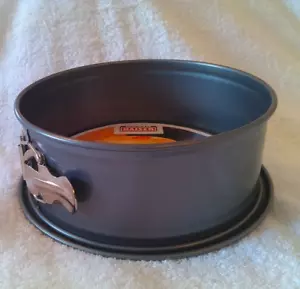 WMF Kaiser Springform rund 24cm Gourmet Backform - Bild 1 von 5