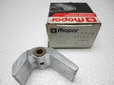DOBRADIÇA DE PORTA GENUÍNA NOS 4365617 MOPAR 84 85 86 87 88 Chrysler LeBaron 04365617  - Imagem 1 de 2