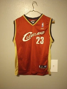 Lebron James Cleveland Cavaliers Reebok Youth Jersey Size Youth Medium Maroon - Picture 1 of 4