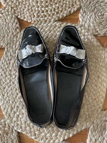 TOD’S Ballerine da guida Tod's Bilbao nere in pelle verniciata taglia 6 US 36EU