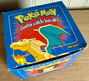 Vtg. Pokemon 1999 Burger King Charizard SEALED 24K Gold Plated Trading Card Blue - Picture 1 of 9
