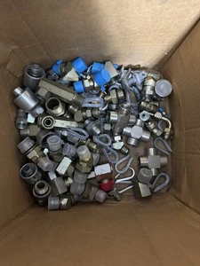 Konvolut Hydraulik & Pneumatik Armaturen - Stahl, Messing, Edelstahl - 70+ Teile - Bild 1 von 8