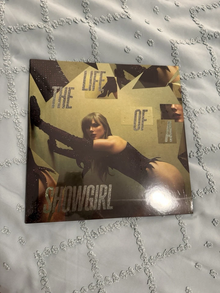 The Life of a Showgirl: The Shiny Bug Edition (Wintergreen & Onyx Marbled) Vinyl - Imagem 1 de 1