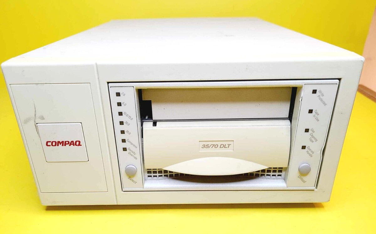 DLT/SDLT Compaq External Tape Drives Cartridge Drives for DLT/SDLT Compaq External Tape Drives Cartridge Drives for