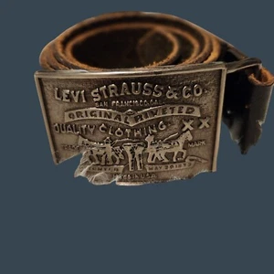Vintage Levis Black Belt withits Original SilverBuckle Size 34 USA-Made 1970s - Picture 1 of 8