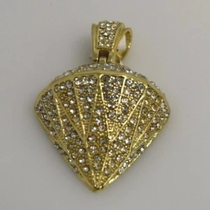 Colgante de metal macizo con piedras en tono dorado de gran tamaño en forma de diamante para hombre - Imagen 1 de 3