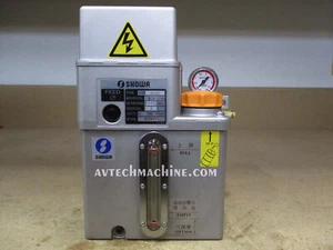 Bomba de lubricación LCB4-111C Showa tanque de aluminio 2L 1P 100V - Imagen 1 de 4