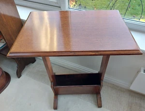 Antique oak hall table, tall lamp side telephone, magazine rack under, 1930s - Picture 1 of 6