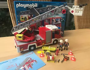 PLAYMOBIL Feuerwehr Löschfahrzeug Leiterwagen - 4820 + OVP + Anleitung - Bild 1 von 8