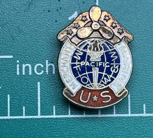 Prendedor de la Segunda Guerra Mundial de la Marina Mercante de los Estados Unidos del Pacífico esterlina - Imagen 1 de 3