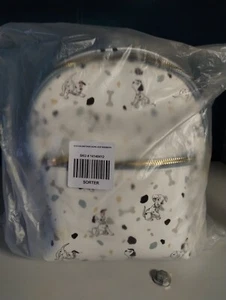 NWT Danielle Nicole / Disney - 101 Dalmatians - Dog Bone AOP - Mini Backpack - Bild 1 von 1