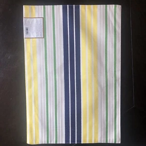 One kate spade NEW YORK Crown Street 13x19" Placemats - Picture 1 of 4