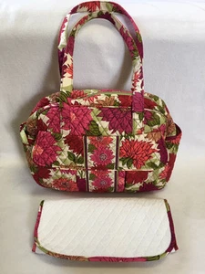 Vera Bradley Hello Dahlia Large Diaper Bag Changing Pad Purse Tote Pink Floral - Picture 1 of 10