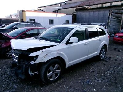 Used Windshield Wiper Motor fits: 2011 Dodge Journey includes linkage Grade A - Image 1 of 4