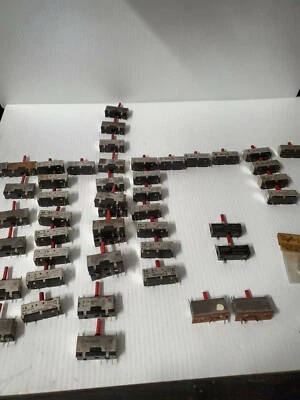 (40) Surtido de interruptores térmicos de reinicio vintage NOS  Foto 1 de 4