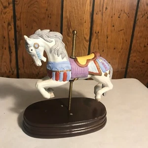 Carillon cavallo giostra in ceramica - Foto 1 di 2