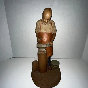 Great 1987 Tom Clark "BLACKSMITH" Tall Figurine, Cairn - Picture 1 of 4