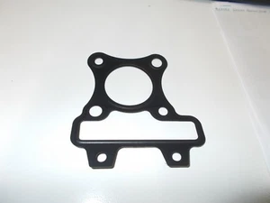 PIAGGIO 969393 GUARNIZIONE TESTATA ORIGINALE (0,3 MM) PER SCOOTER 50 4T PIAGGIO - Picture 1 of 1