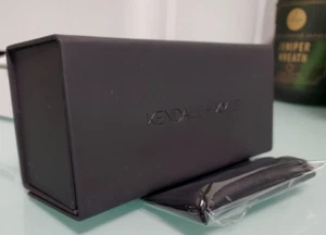 Kendall & Kyle hard cover BI-FOLD BLACK Sunglasses CASE+ CLEANING CLOTH - Picture 1 of 7