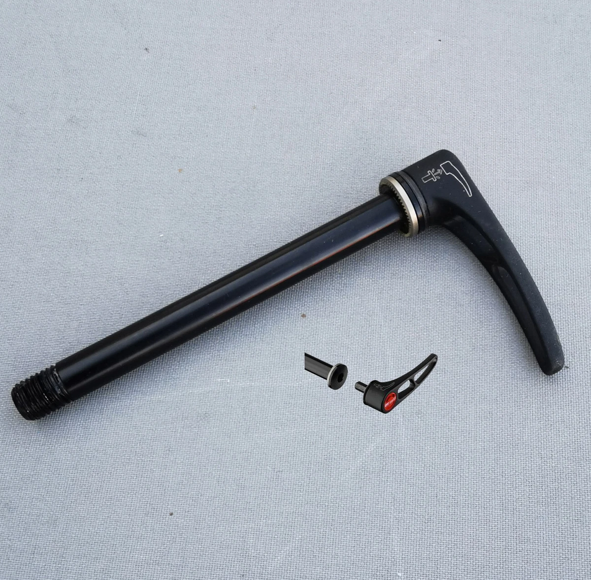 DT Swiss RWS (alliage) 12 Mm/142 Mm Avec Levier En Aluminium