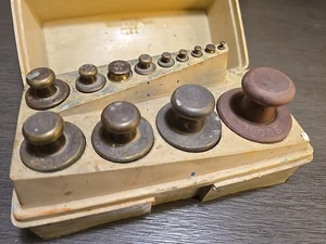 Ohaus Sto-A-Weigh Messing Kalibrierung - 13-teiliges Gewichtsset (1g-1kg) mit Koffer  - Bild 1 von 23