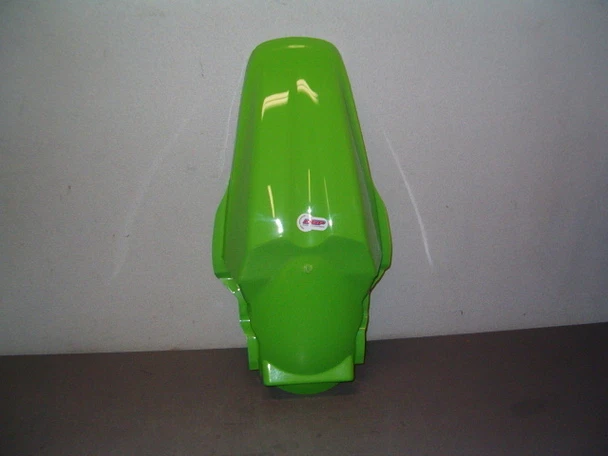 Guardabarros trasero Polisport verde para Kawasaki KX85 1998-2007 y KX100 2004-2007 - ¡NUEVO! Foto 1 de 1