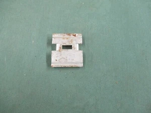 1953 Packard Moulding Retainer Clip 441800 NOS - Picture 1 of 1