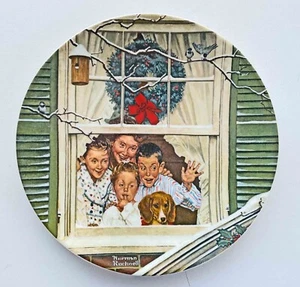 1980 Norman Rockwell "surprises for all" Christmas Legendary Art Plate Box & COA - Picture 1 of 4