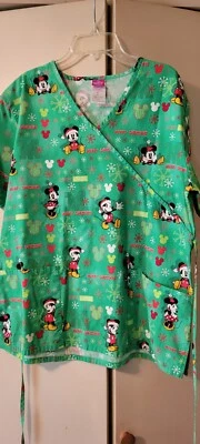 Scrub Top Shirt Womens Short Sleeve Medium Disney Mickey Minnie Christmas Green - Image 1 of 4
